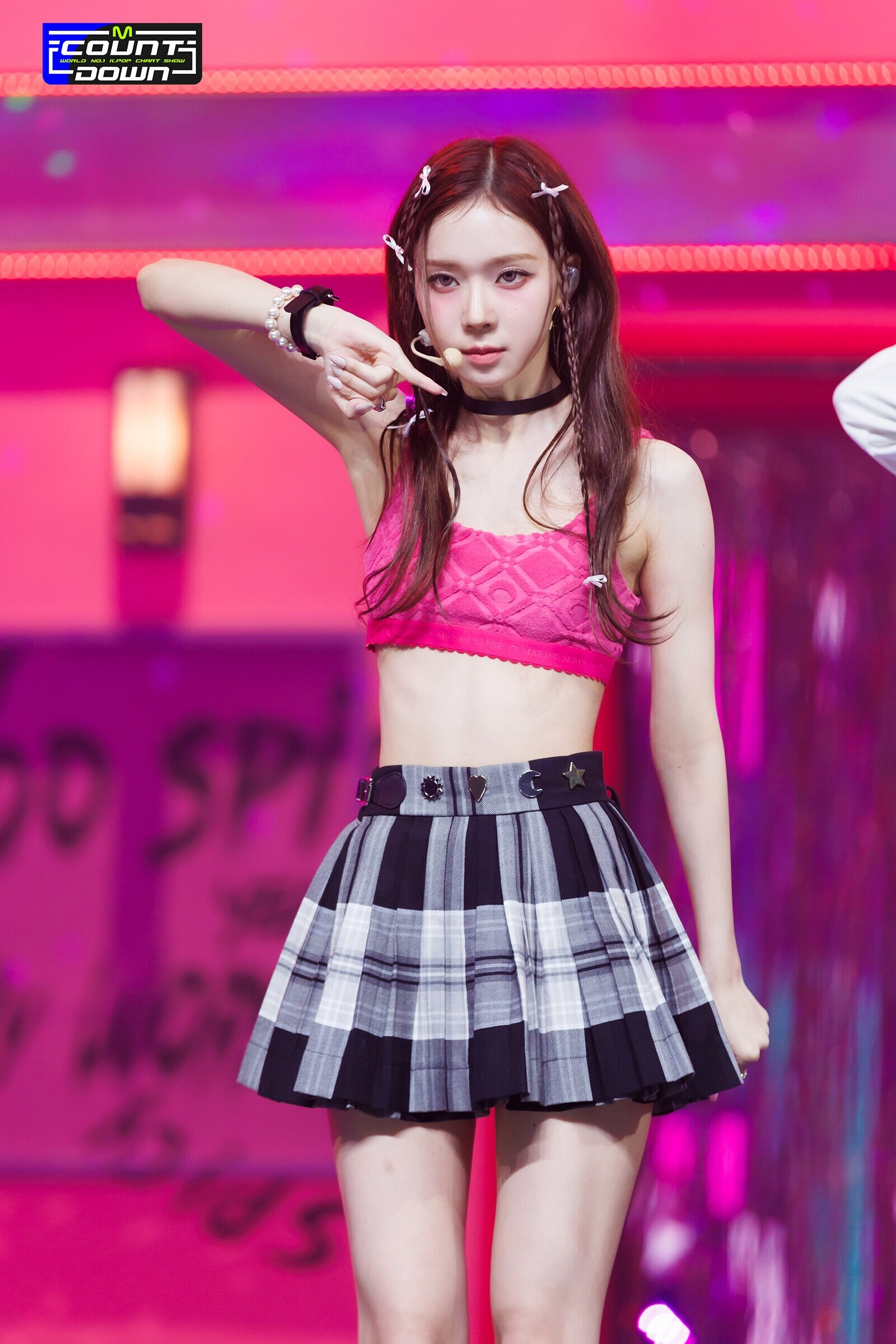 230511 aespa Winter 'Spicy' at M Countdown | kpopping