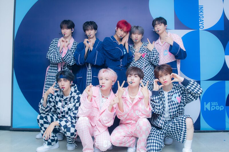 221016 SBS Twitter Update- CRAVITY at INKIGAYO Photowall documents 1