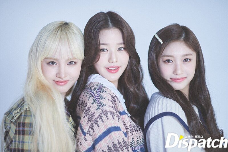 211203 IVE 'ELEVEN' Debut Photoshoot by Dispatch documents 22