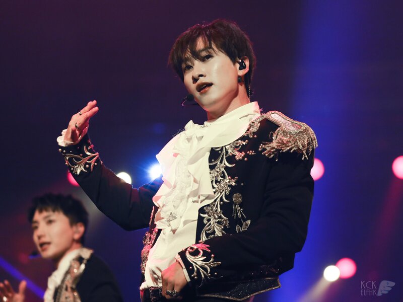 221218 Super Junior Hyukjae at Super Show 9 in Manila documents 1