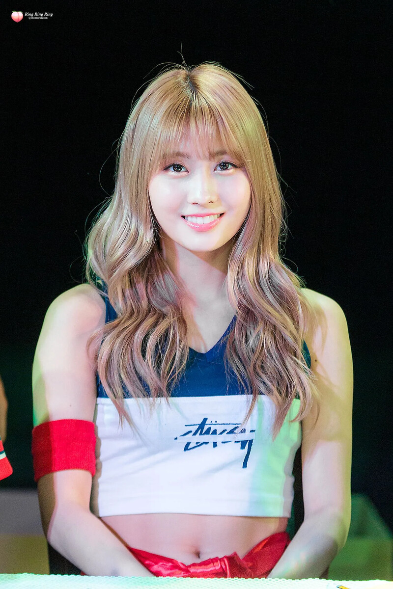 Momo197.jpg