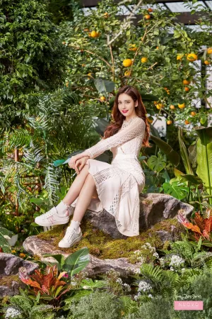 Somi for shoe brand NUOVO 2019 S/S Collection 