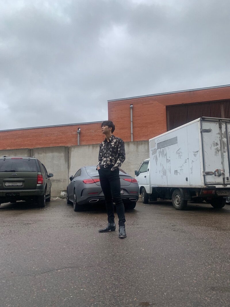 190801 NCTsmtown_127 Twitter Update with Johnny documents 2
