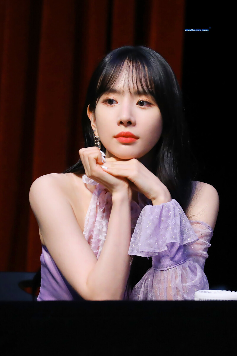 220710 WJSN Seola documents 12