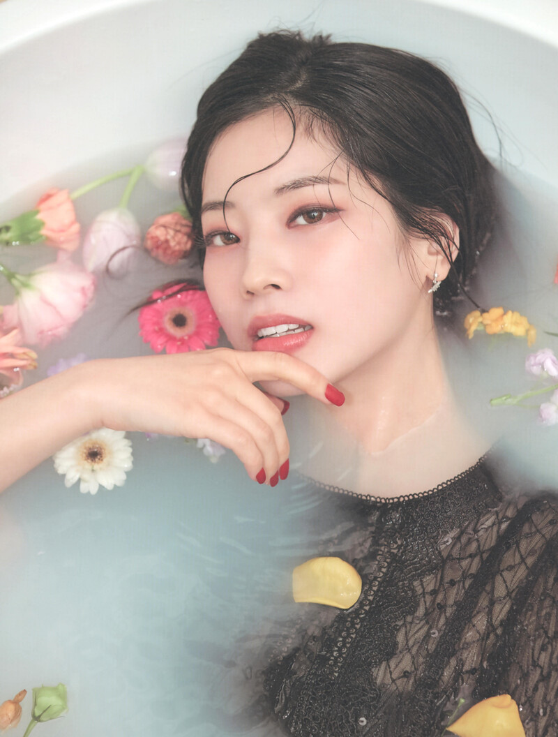 Yes, I am Dahyun Photobook (Scans) documents 16