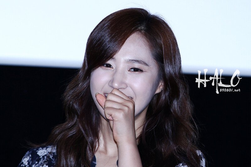 120629 Girls' Generation Yuri at 'I AM' Stage Greetings documents 8