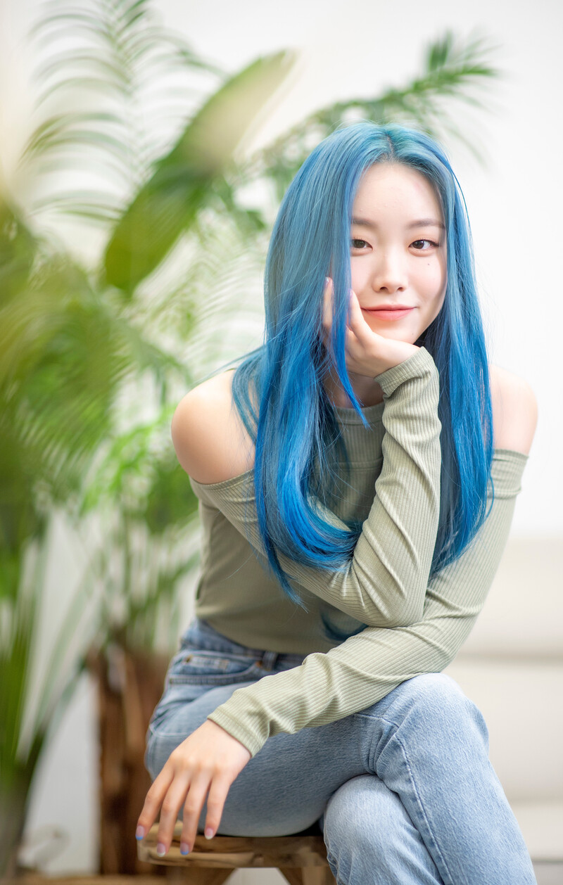 211112 Billlie Suhyeon - Photoshoot by Osen documents 2