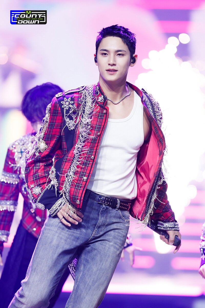 231109 SEVENTEEN Mingyu - "God of Music" at M Countdown documents 1