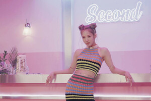 210809 HYO 'Second (feat. BIBI)' MV Shooting Behind by Melon