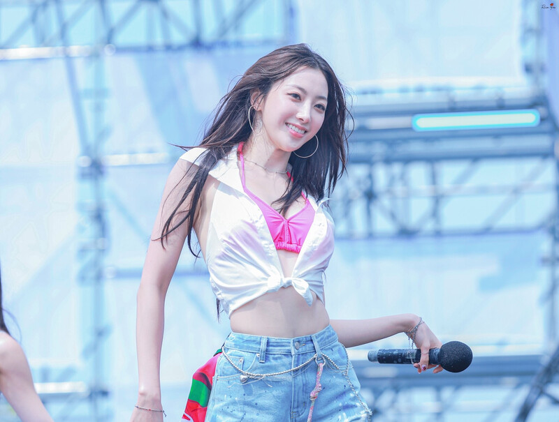 240824 H1-KEY Riina - Waterbomb Festival in Suwon documents 1