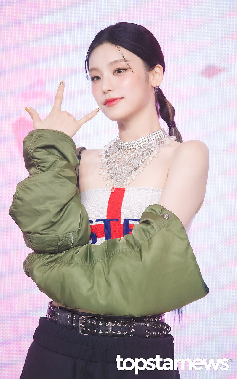 241015 ITZY Yeji - 9th Mini album GOLD Press conference documents 2