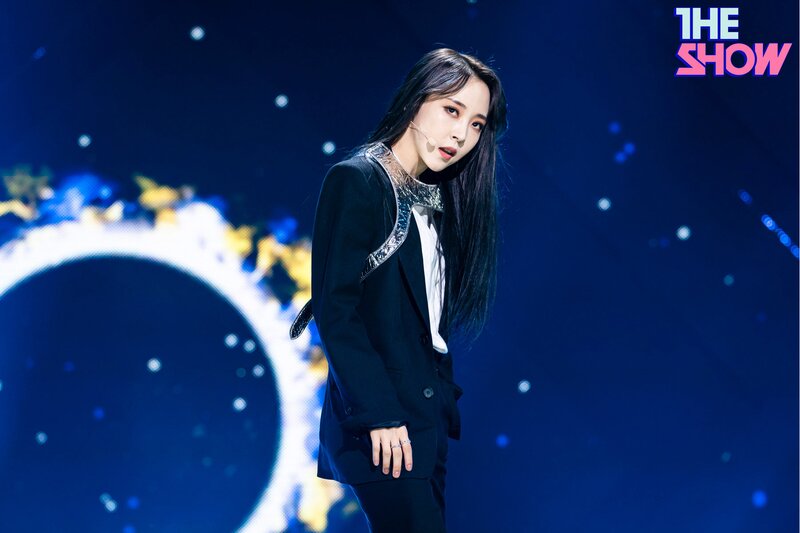 200218 Moon Byul - 'Eclipse' at The Show documents 12