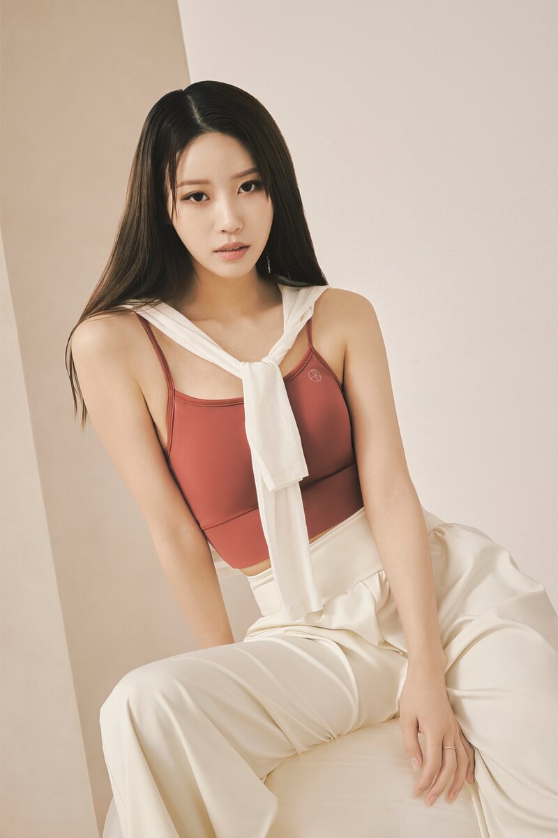 Lee Mijoo for Barrel Fit 2022 S/S Collection documents 12