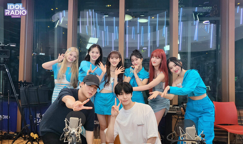 220728 idolradiokorea Twitter Update - Idol Radio w/ Guests STAYC documents 2