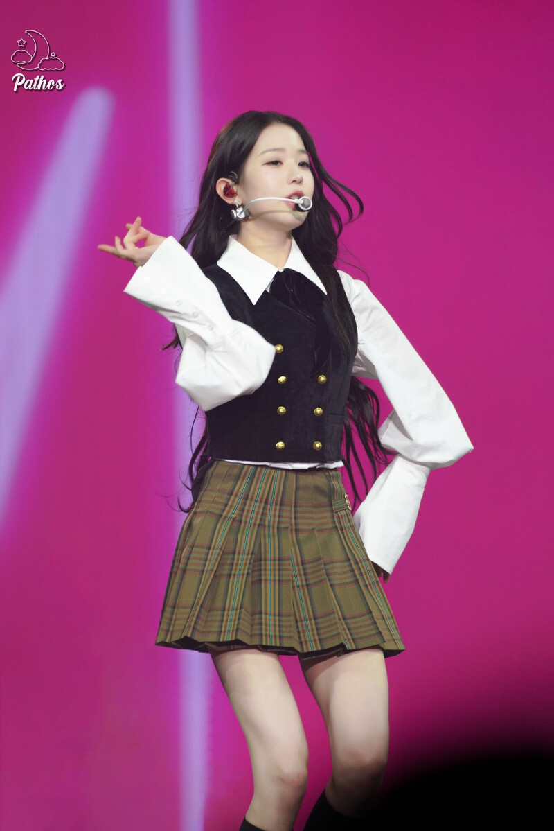 230211 IVE Wonyoung - 'The Prom Queens' Day 1 documents 4