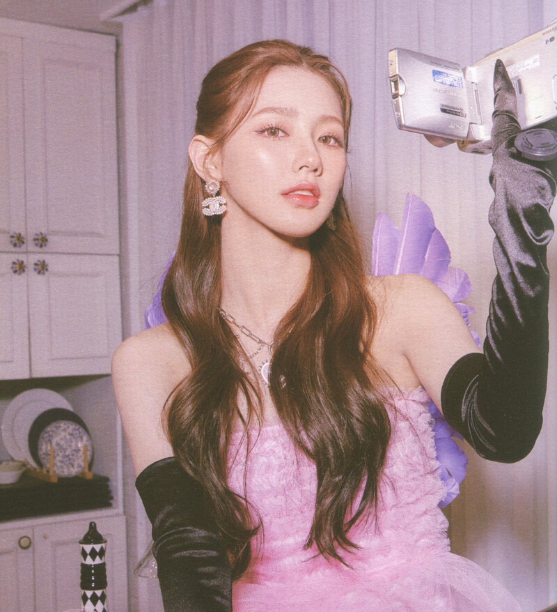 (G)I-DLE Miyeon - 1st Mini Album 'MY' [SCANS] documents 8