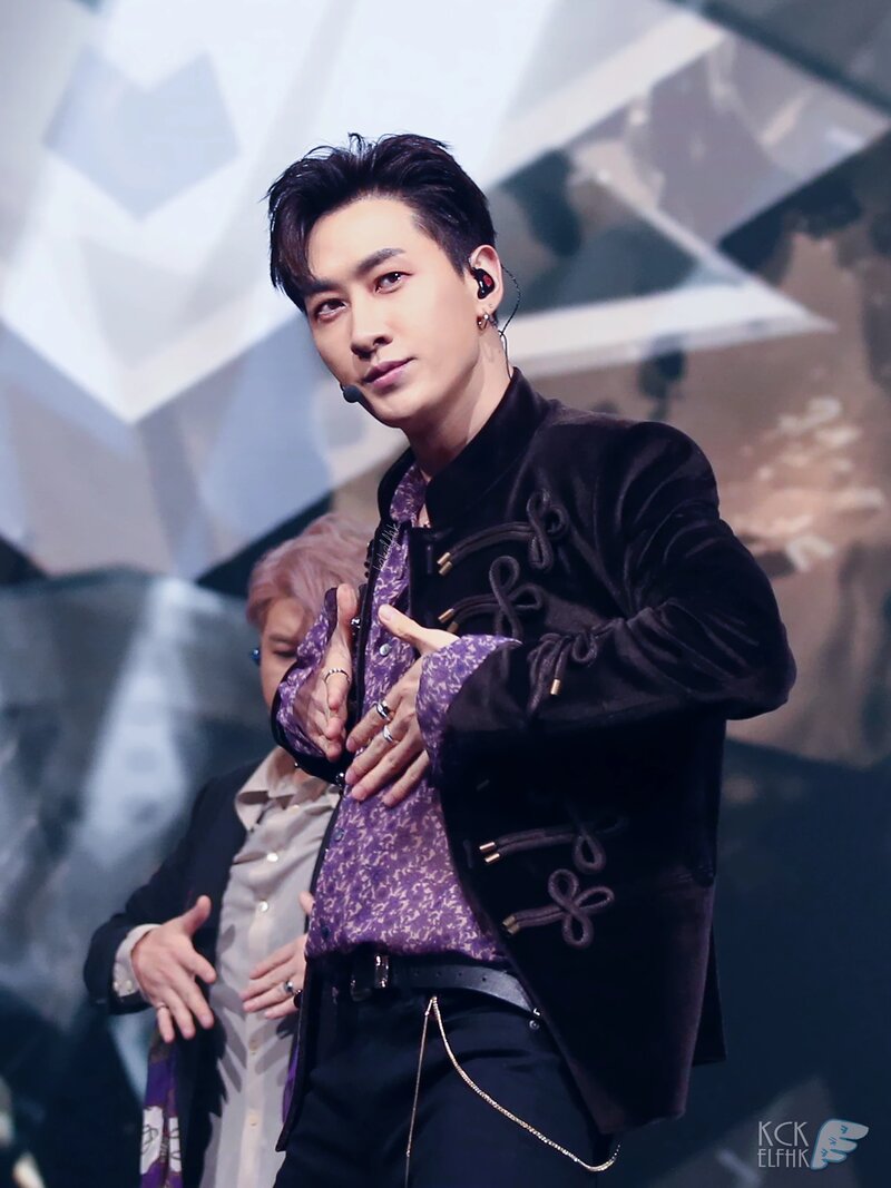 181008 Super Junior Eunhyuk at 'One More Time' Showcase in Macau documents 3