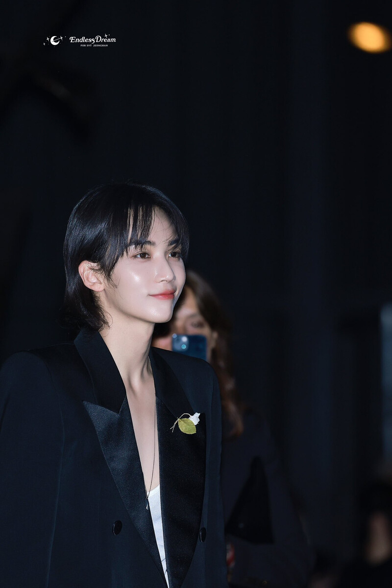 230613 SEVENTEEN Jeonghan at YSL MEN’S SUMMER 24 SHOW documents 2