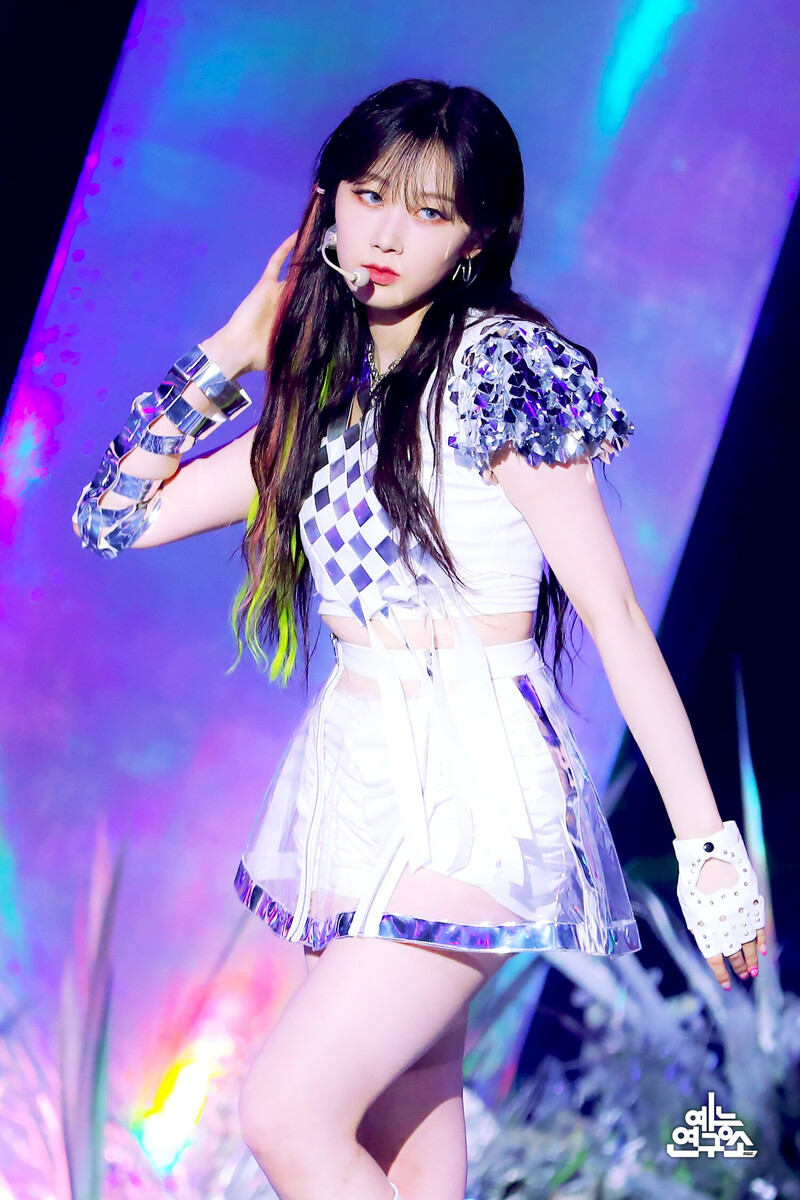 210605 aespa - 'Next Level' at Music Core documents 7