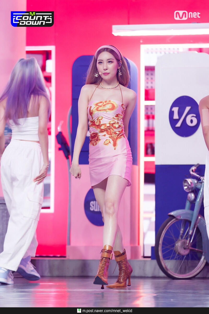 210812 Sunmi - 'SUNNY' + "You can't sit with us' at M Countdown documents 14