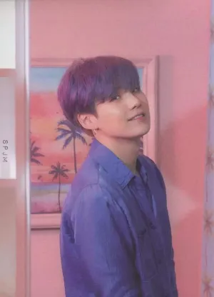 [Scans] MAP OF THE SOUL: PERSONA — Version 03 — Suga