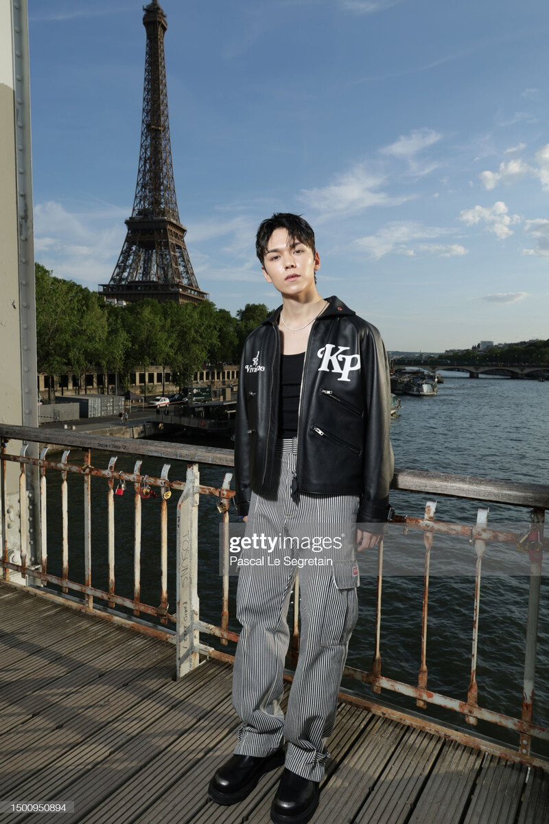 230624 SEVENTEEN VERNON at the Paris Fashion Week for KENZO documents 3