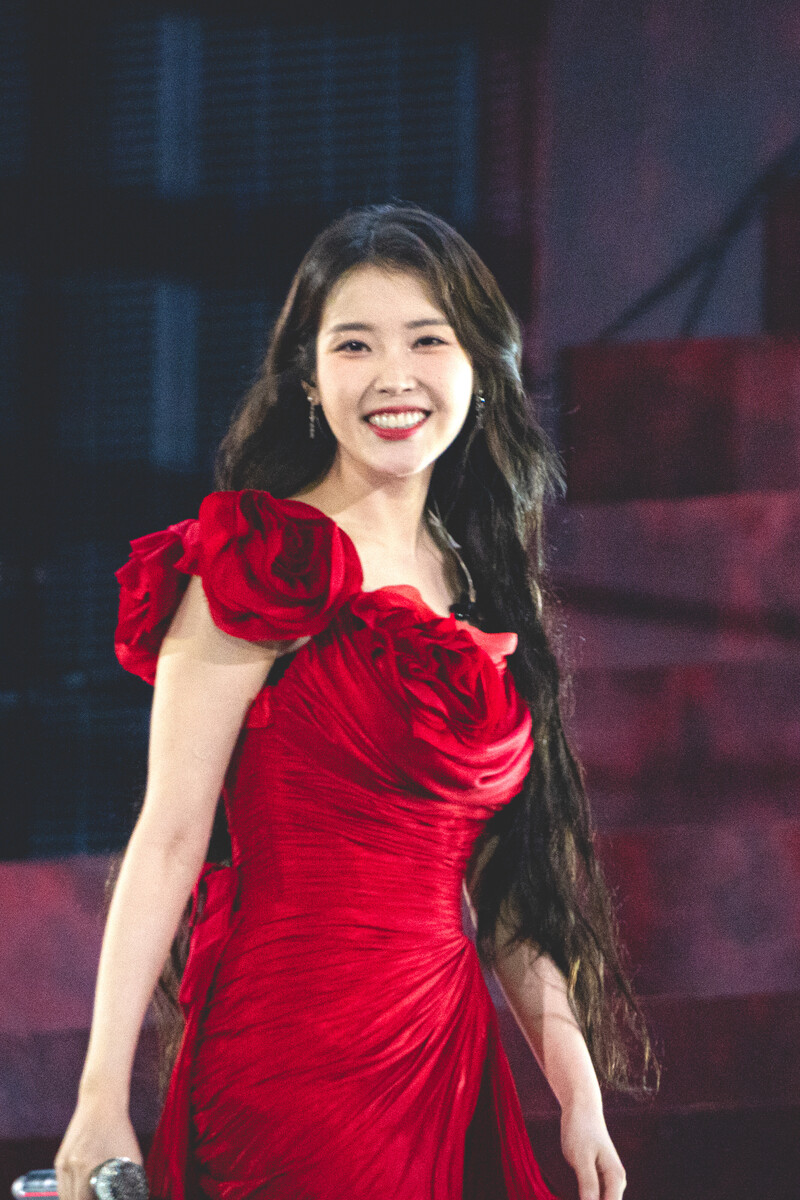 240921 IU - HEREH World Tour Concert Encore: The Winning in Seoul Day 1 documents 5