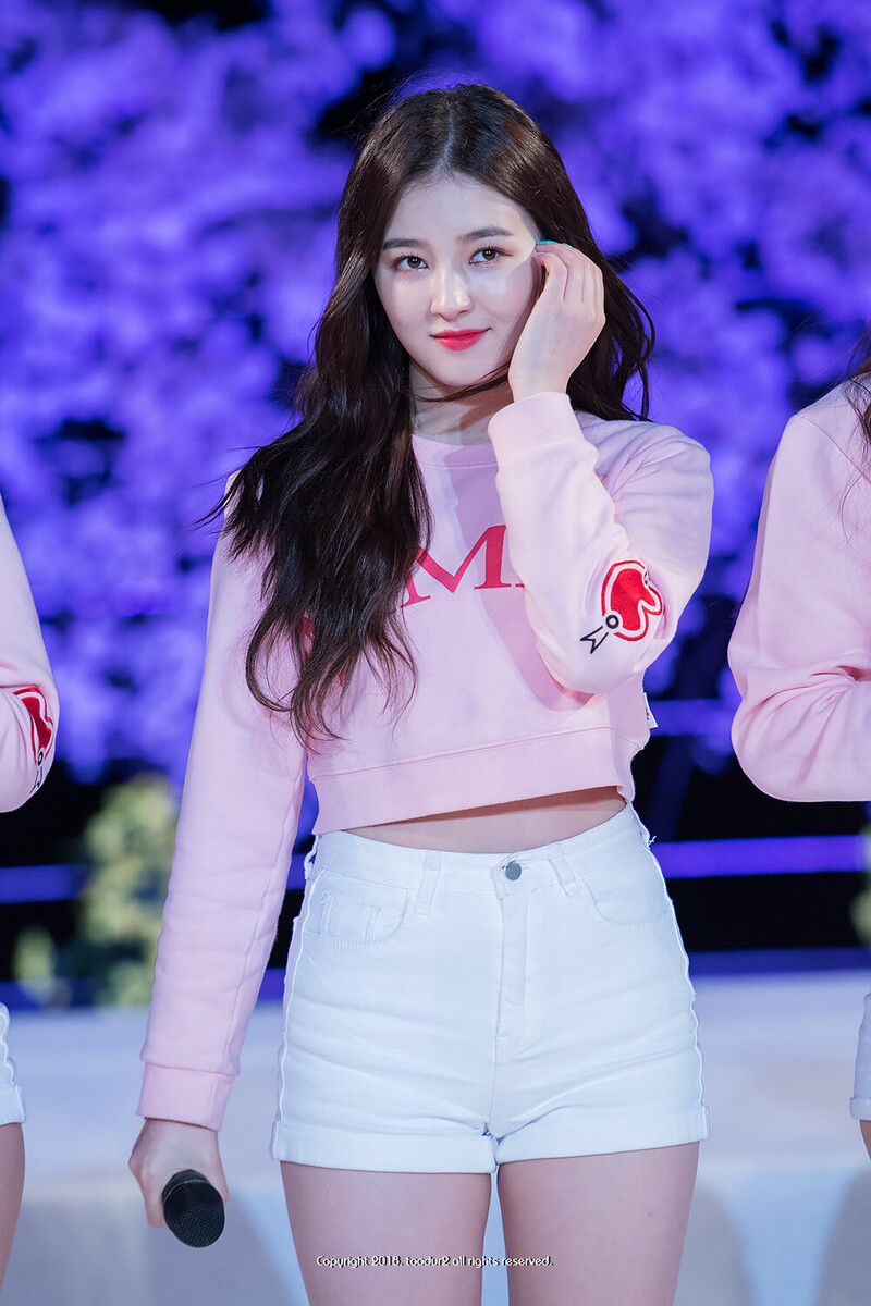 180406 MOMOLAND Nancy documents 16