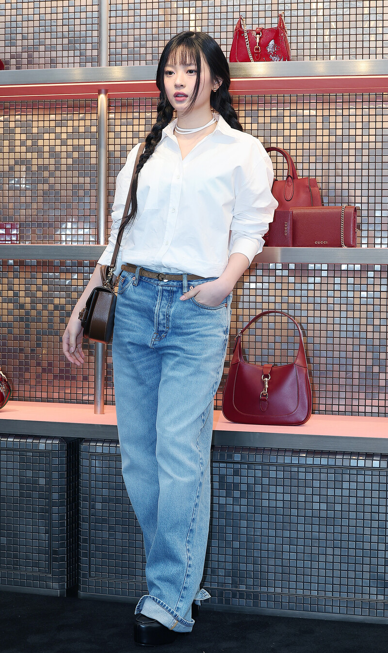 241022 New Jeans Hanni at Gucci Cultural Month Photo Exhibition documents 1