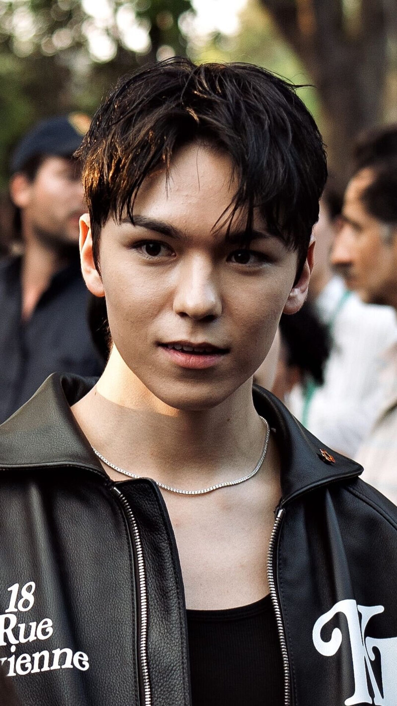 230624 SEVENTEEN VERNON at the Paris Fashion Week for KENZO documents 3