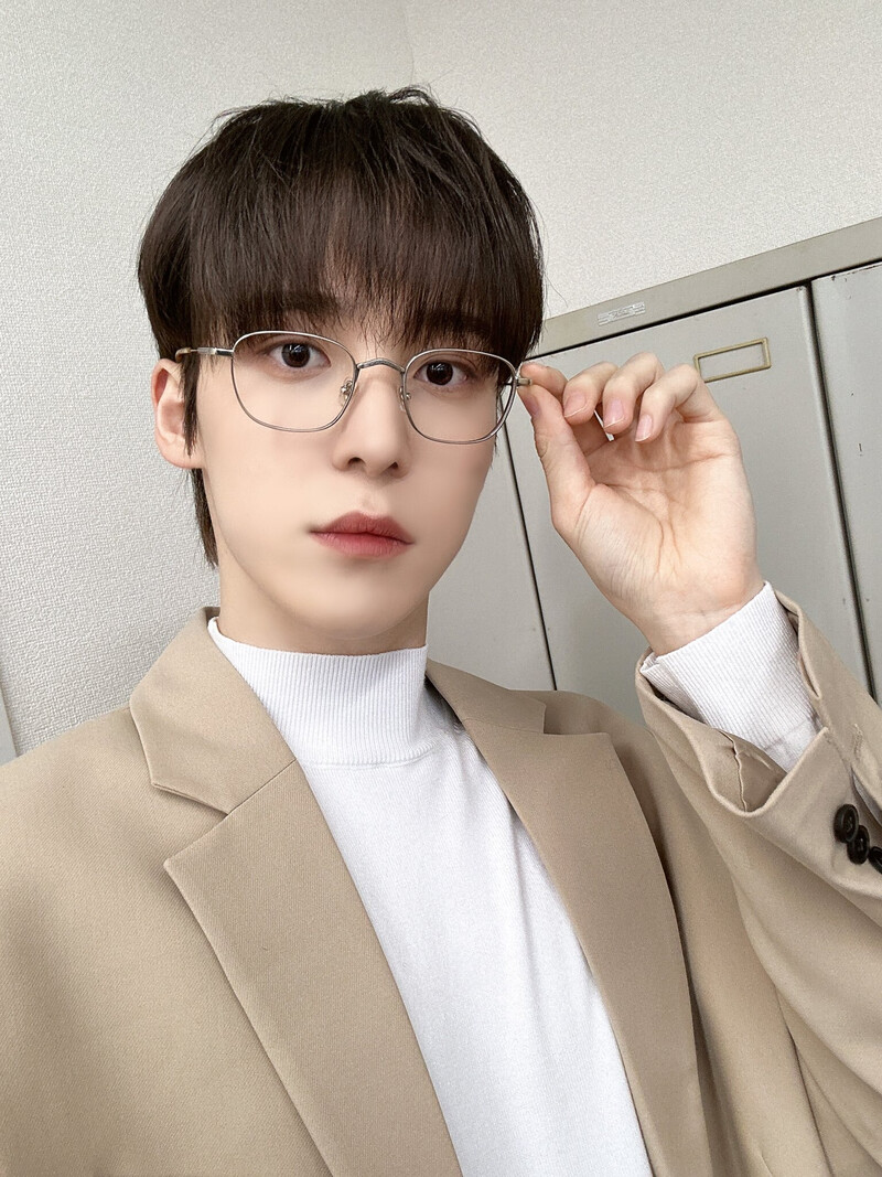 240224 ATEEZ Twitter Update - YUNHO documents 3