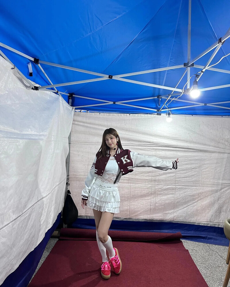 240521 Apink CHORONG Instagram update - at Korea University KUTOPIA festival documents 2