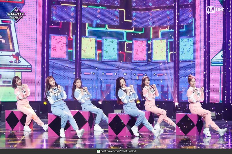 201105 Weeekly - 'Zig Zag' at M COUNTDOWN documents 3