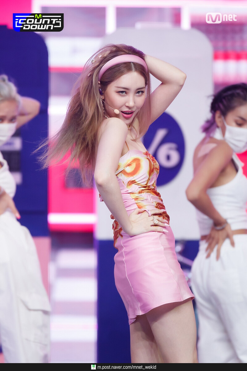 210812 Sunmi - 'SUNNY' + "You can't sit with us' at M Countdown documents 10