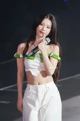 240825 (G)I-DLE Miyeon - 2024 World Tour [i-Dol] in Hong Kong Day 3