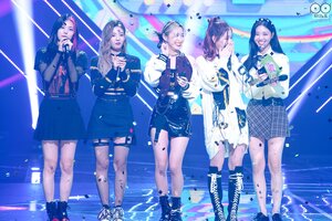 211010 ITZY - #1 Encore Stage at Inkigayo