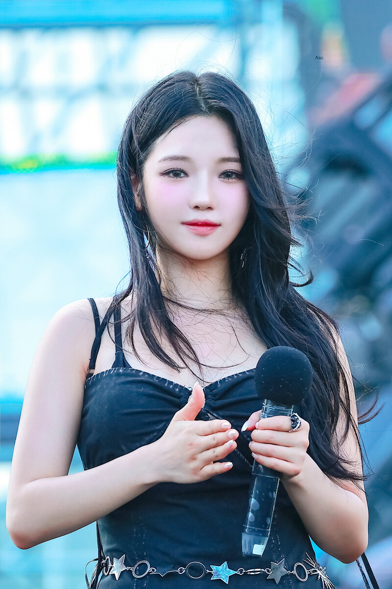 240727 fromis_9 Jisun at Waterbomb Festival 2024 in Busan documents 2