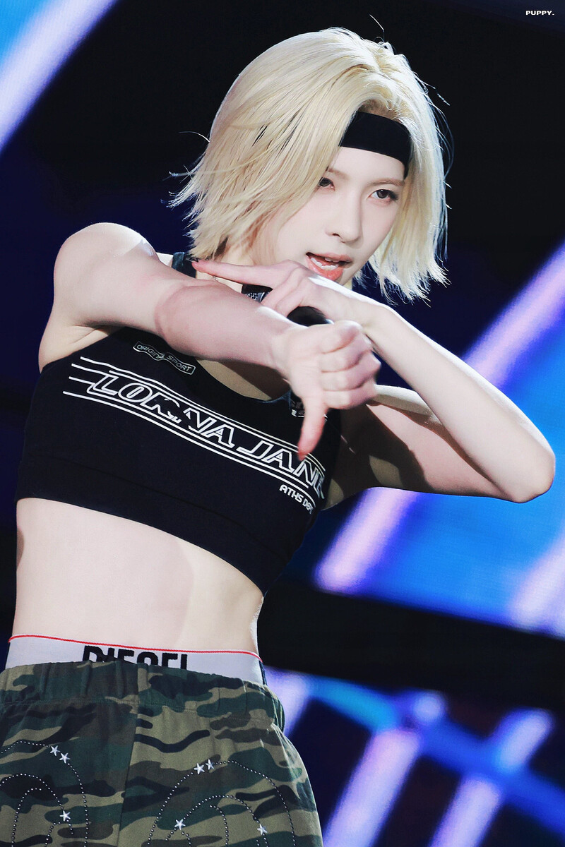 240910 NMIXX Bae - KBS Open Concert documents 4