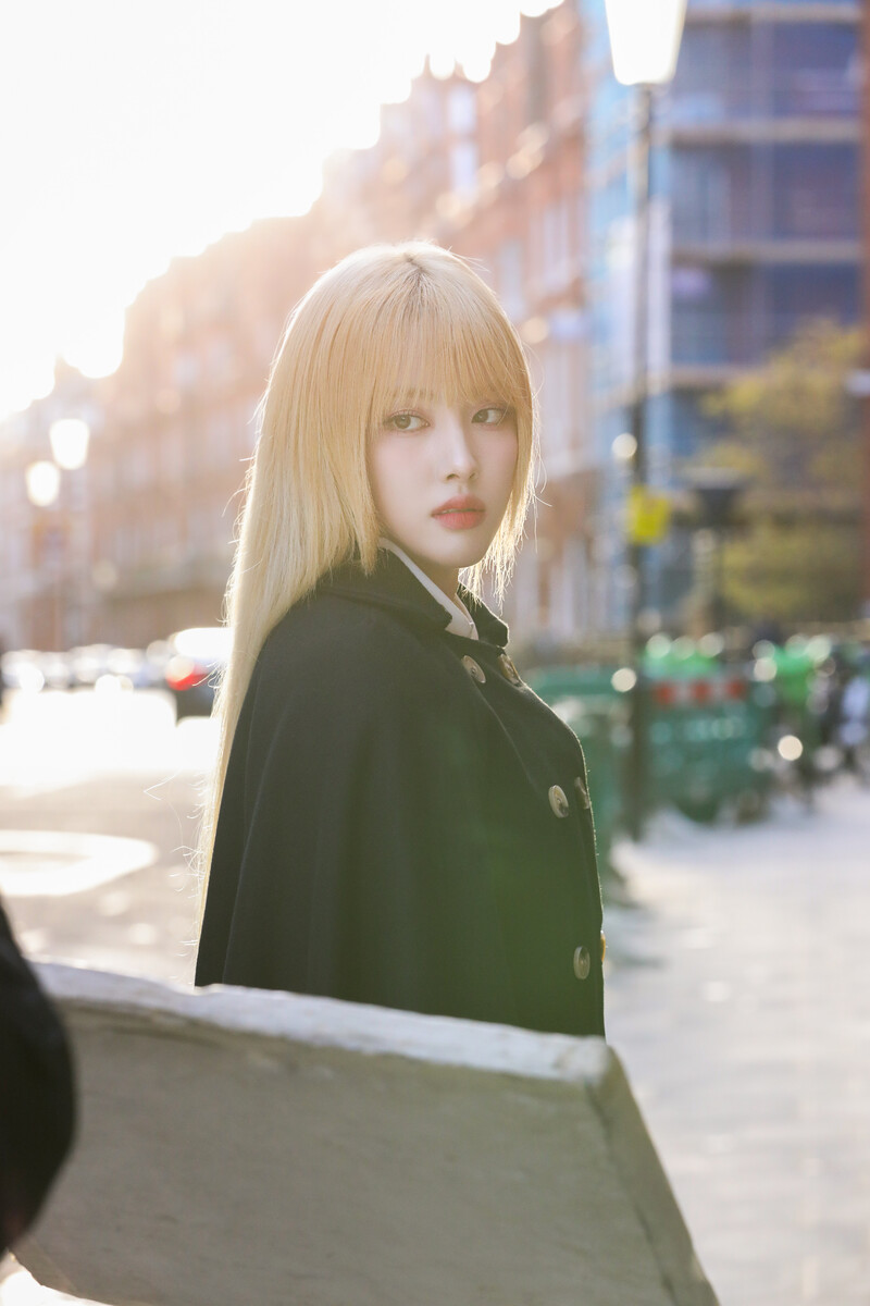 240304 High Up Naver Post - STAYC Yoon - 'London STAY' Photobook Shoot ...