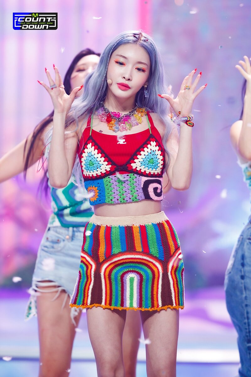 220714 Chungha - 'Sparkling' at M Countdown documents 18