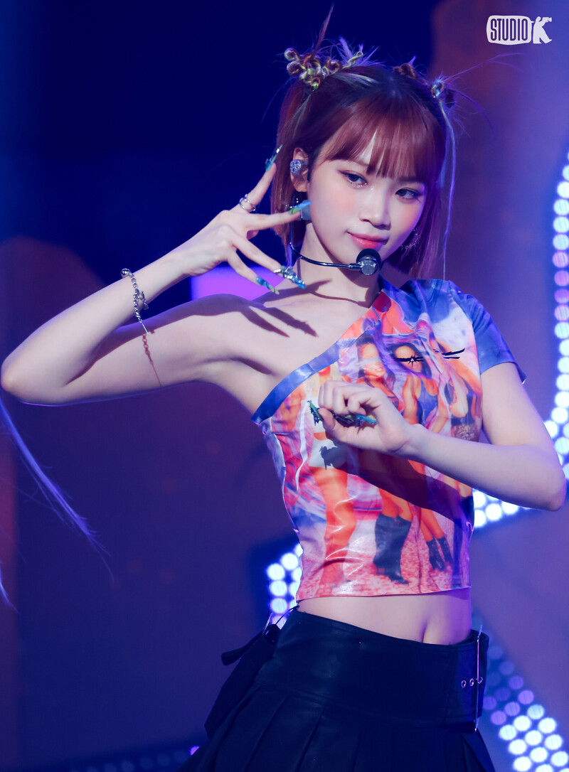 240830 LE SSERAFIM Chaewon - 'CRAZY' at Music Bank documents 2