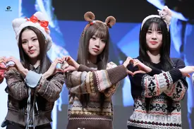 241207 izna Mai, Koko & Choi Jungeun at Apple Music Fansign