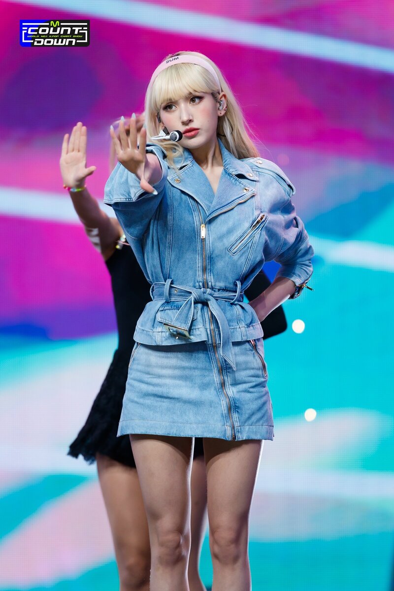 211111 SOMI - 'XOXO' at M Countdown documents 15