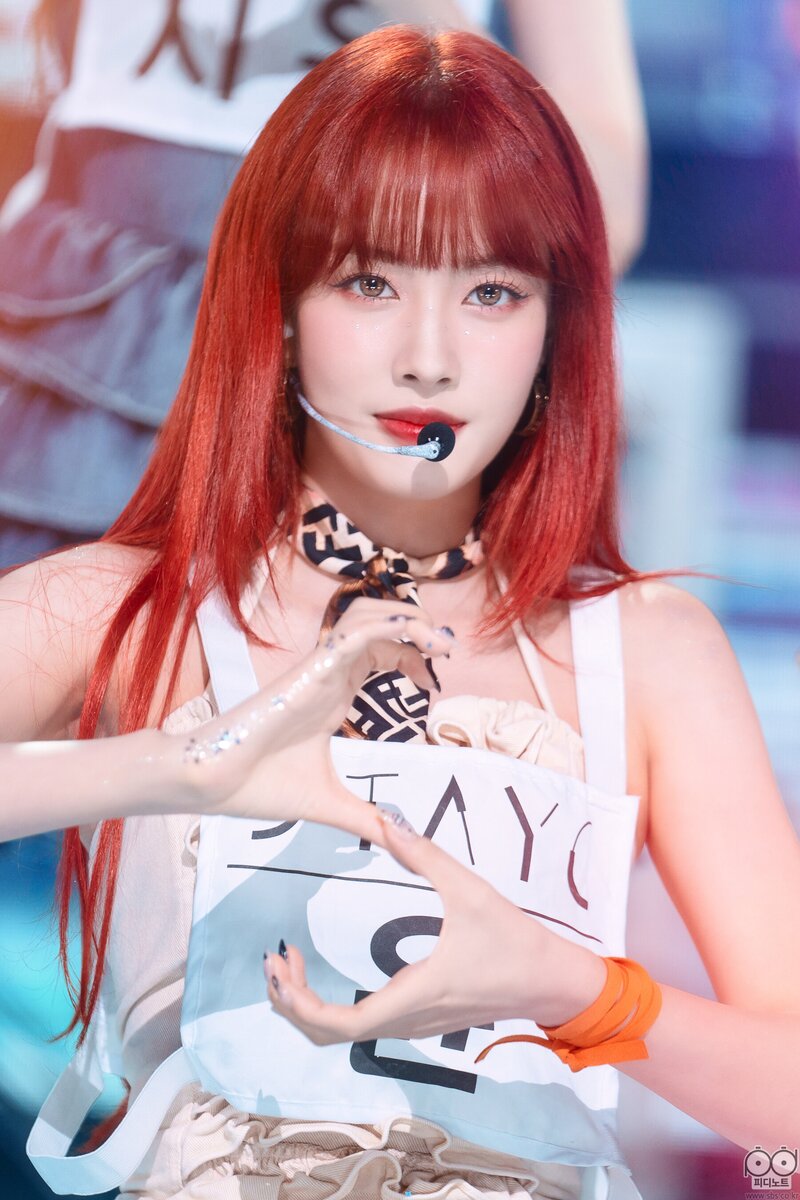 220724 STAYC J - 'BEAUTIFUL MONSTER' at SBS Inkigayo documents 1