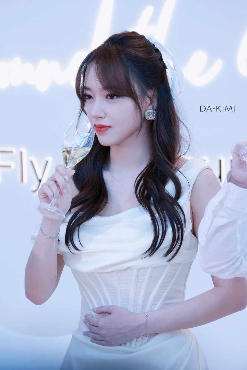 220629 Cheng Xiao - COTY Pop-up Store Event documents 16