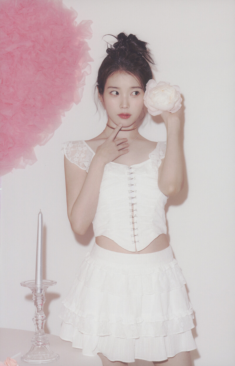 IU - 7th Official Fanclub Kit "UAENA" (Scans) documents 2