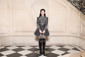 240624 - JISOO for Dior Autumn-Winter 2024-25 Haute Couture Show at Paris Fashion Week