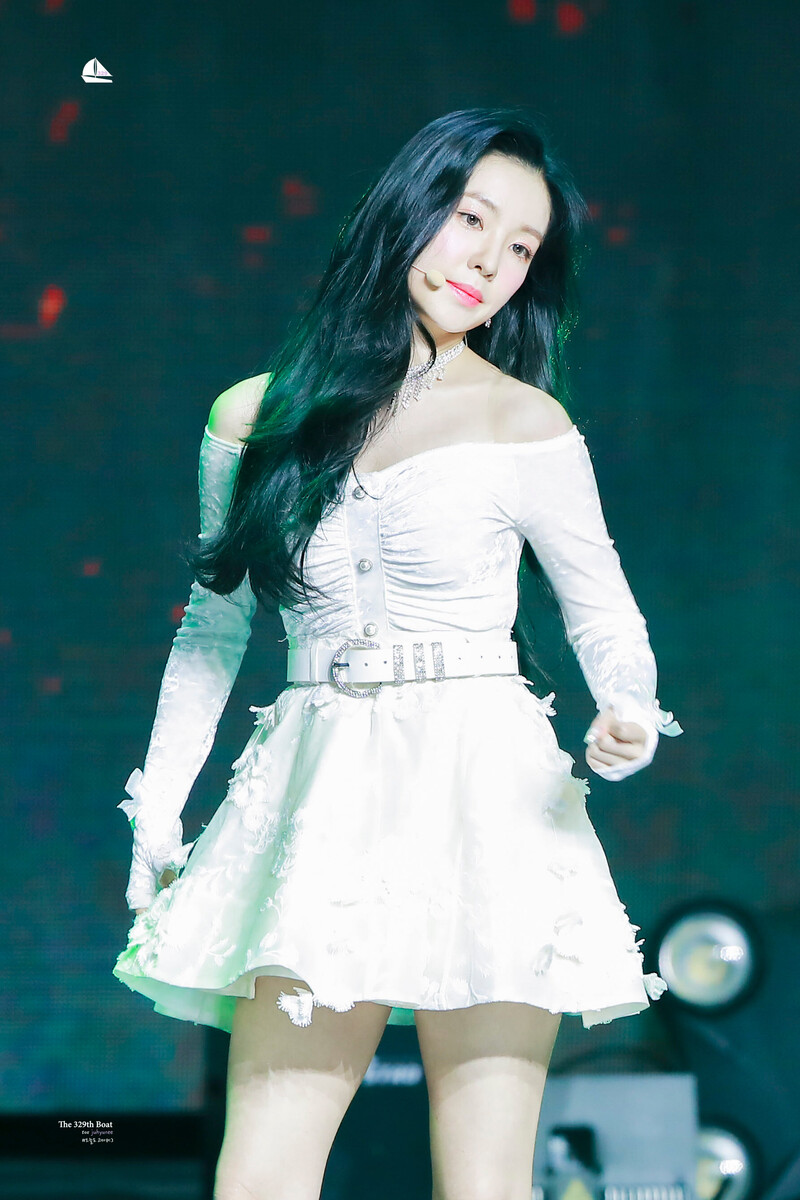 220127 Red Velvet Irene - Gaon Chart Music Awards documents 18