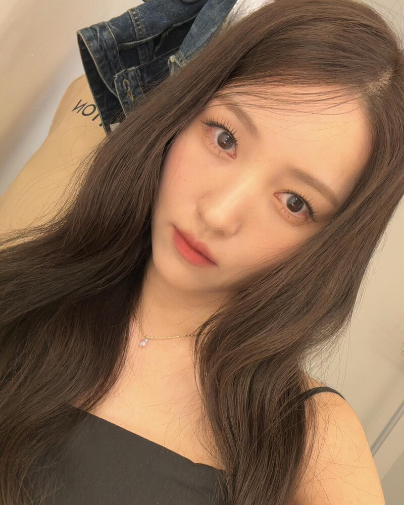 240809 Sowon Instagram Update documents 5