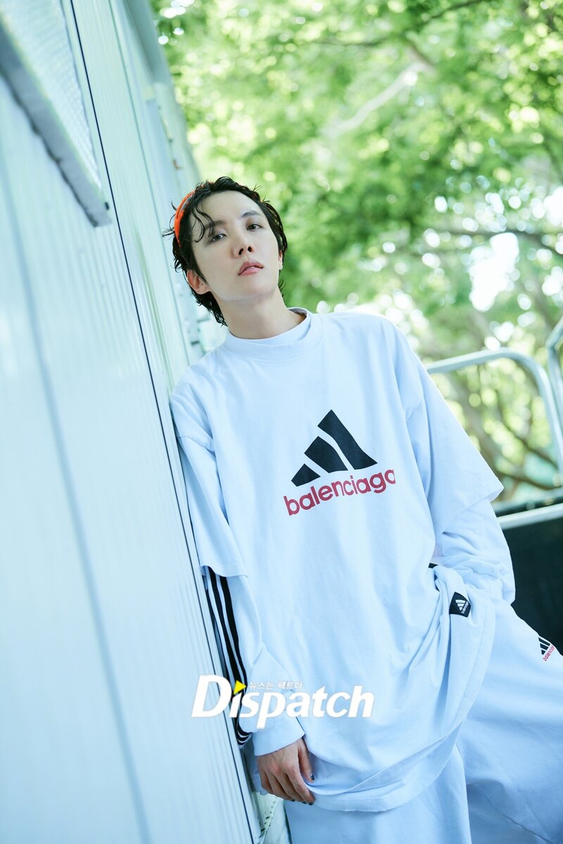 220812 BTS J-Hope 'Lollapalooza' Promotion Photoshoot by Dispatch documents 17